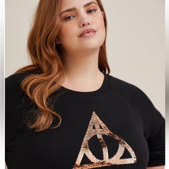 Torrid Harry Potter Deathly Hollows Sequin Graphic Raglan Sweatshirt Black 2X - Picture 4 of 7
